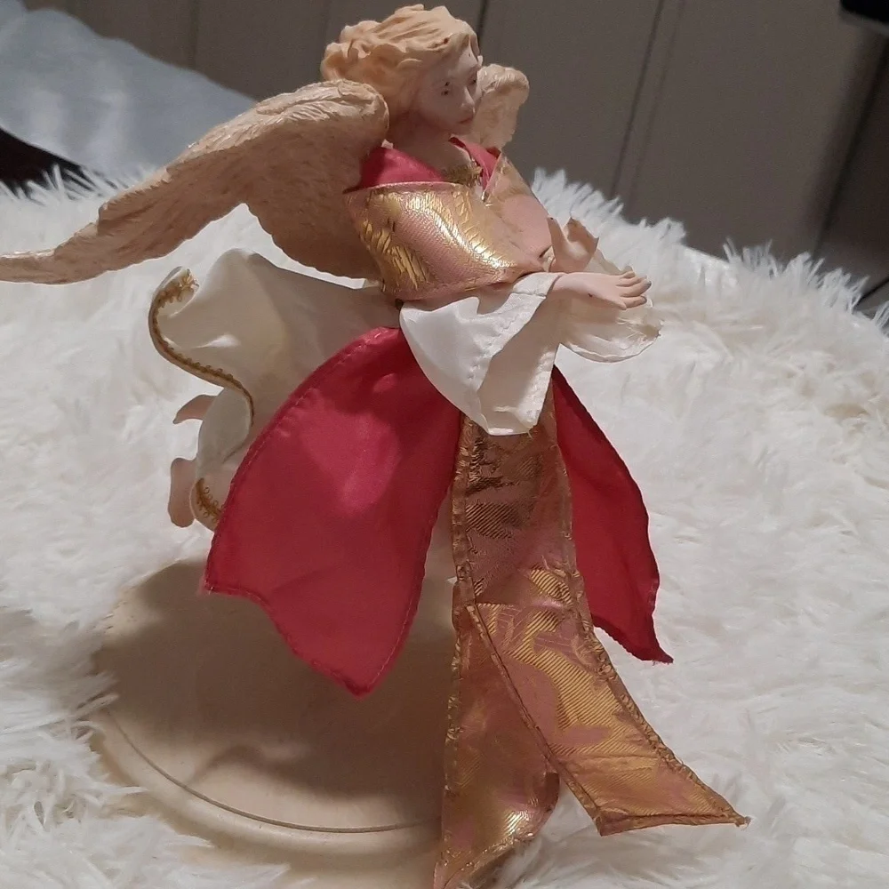 Hallmark Angelic Heralds